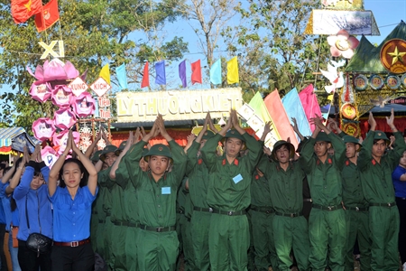 Sau tết, các anh lên đường nhập ngũ
