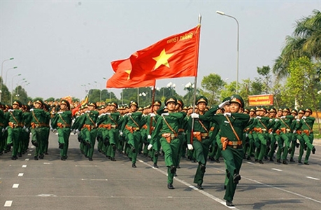 Luận bàn về bản chất của quan điểm đòi “dân sự hóa” Quân đội