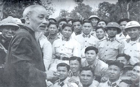 Lời Bác Hồ dạy ngày này năm xưa: Có tài phải có đức. Có tài không có đức, tham ô hủ hóa có hại cho nước.
