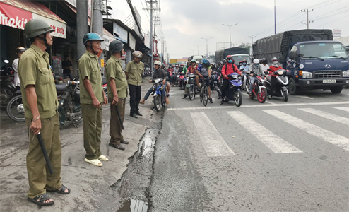Hội Cựu chiến binh TX.Thuận An, tỉnh Bình Dương chung tay giữ gìn trật tự an toàn giao thông