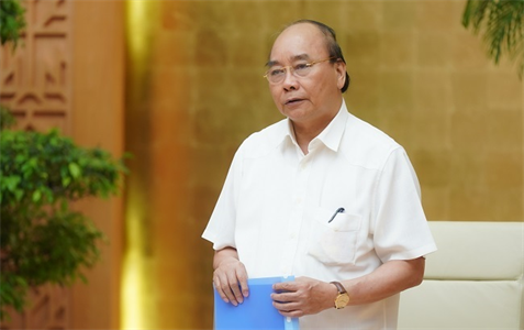 Thủ tướng Nguyễn Xuân Phúc: Cho phép mở lại các dịch vụ không thiết yếu, trừ vũ trường và karaoke