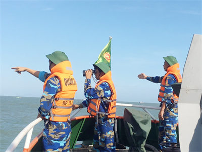 Vững vàng nơi đầu sóng