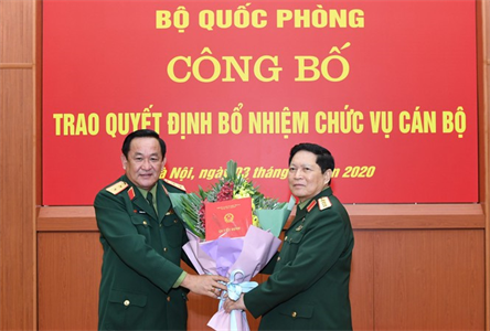 Trao quyết định bổ nhiệm nhân sự cấp cao Bộ Quốc phòng