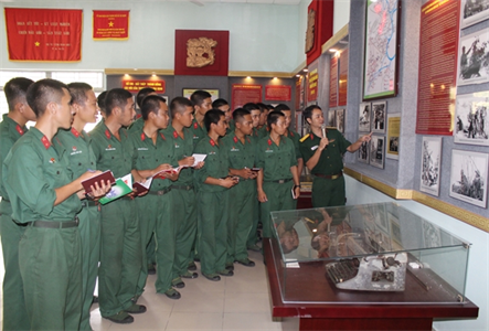 Vui chơi có ích