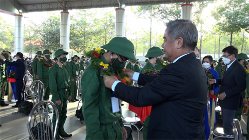 Thị xã Tân Uyên, tỉnh Bình Dương tổng kết công tác tuyển chọn và gọi công dân nhập ngũ