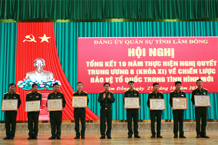 Tỉnh Lâm Đồng tổng kết 10 năm thực hiện chiến lược bảo vệ Tổ quốc trong tình hình mới
